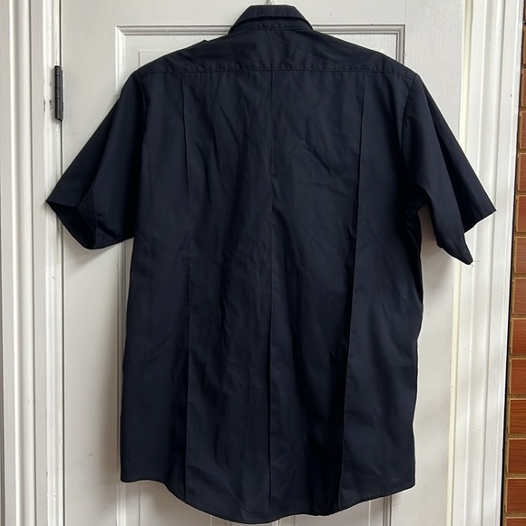 NWOT Blue uniform with shirt with short sleeves. Collar and button down front. - Picture 3 of 5